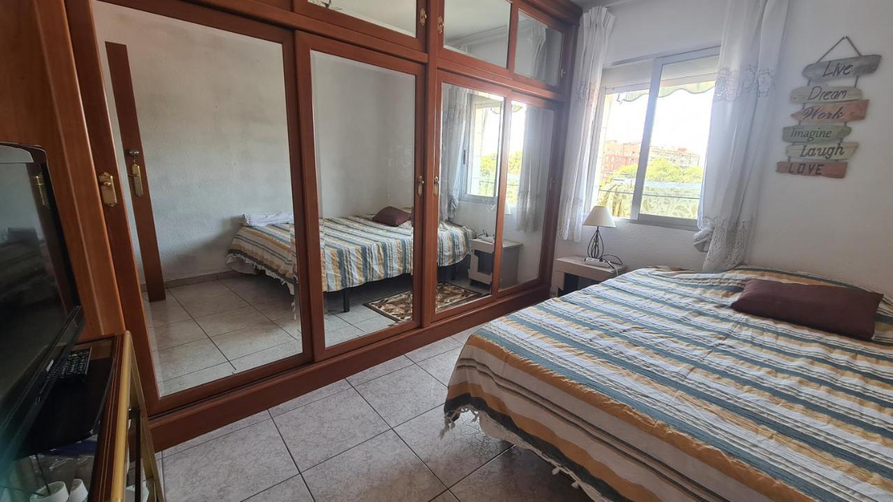Rooms On Malvarrosa Beach Valencia Exterior foto